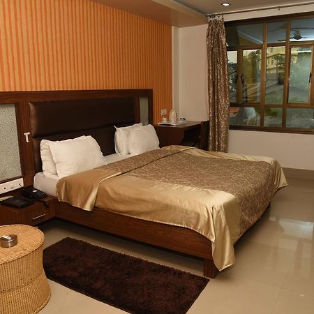 Hotel Pybss Itanagar Екстер'єр фото