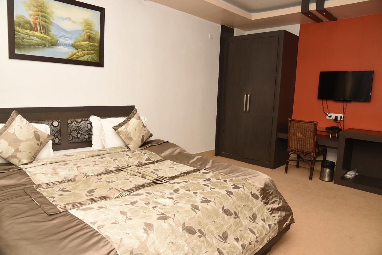 Hotel Pybss Itanagar Екстер'єр фото