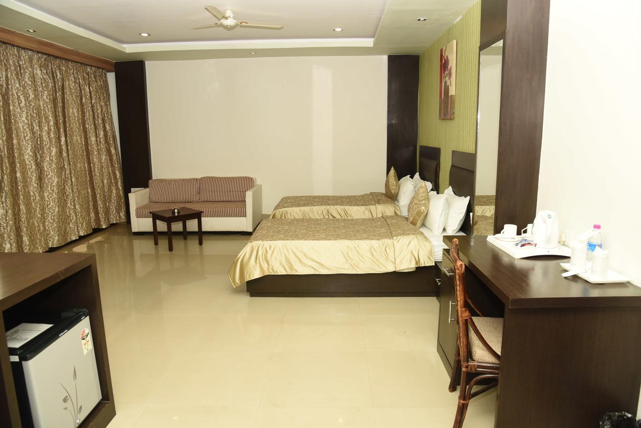 Hotel Pybss Itanagar Екстер'єр фото